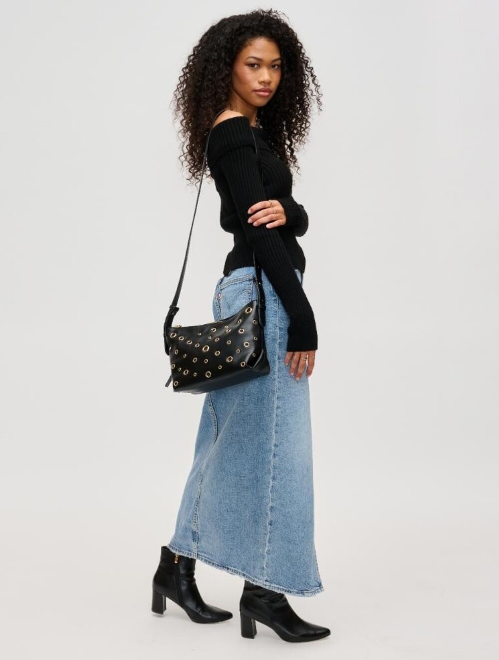 Urban Expressions Taran Crossbody